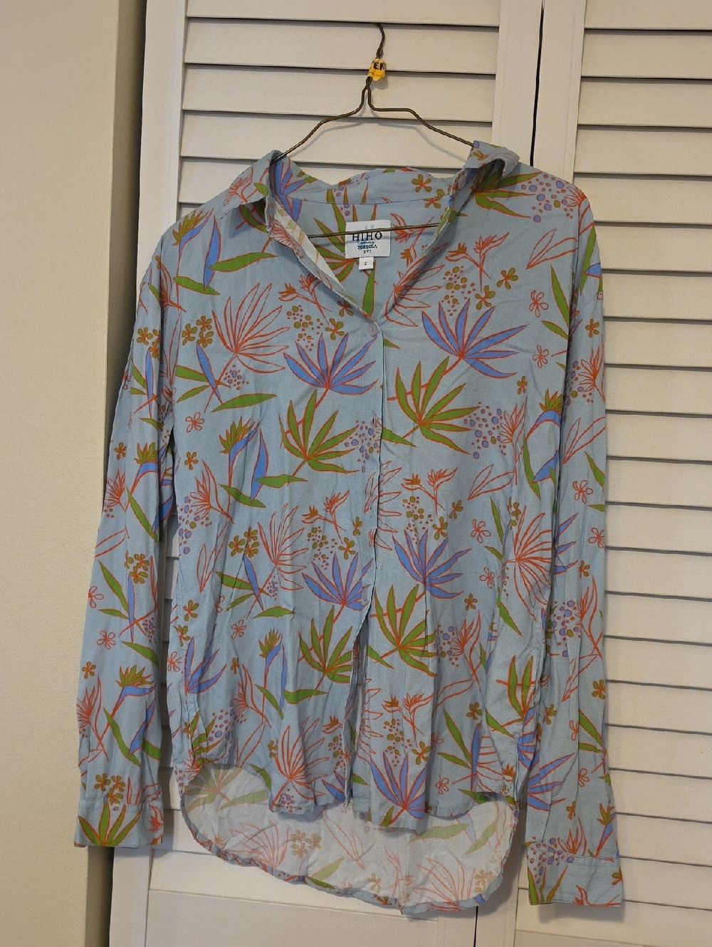 Hilo Light Blue Floral Button-Down Shirt